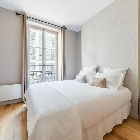 Luxury Flat Champs élysées Air Cond. 6 Pers Appartamento Parigi
