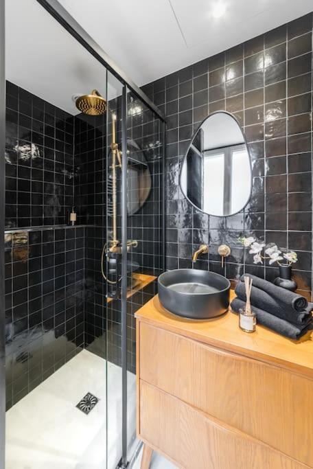 Luxury Flat Champs Elysees Air Cond. 6 Pers Apartment Paris